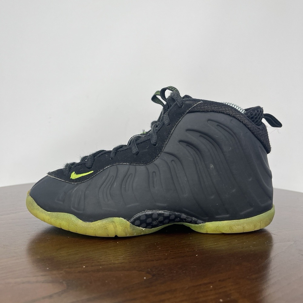 Nike Little Posite‎ One Shoes Youth Boys 2Y Black  Athletic Sneaker HF0978-001